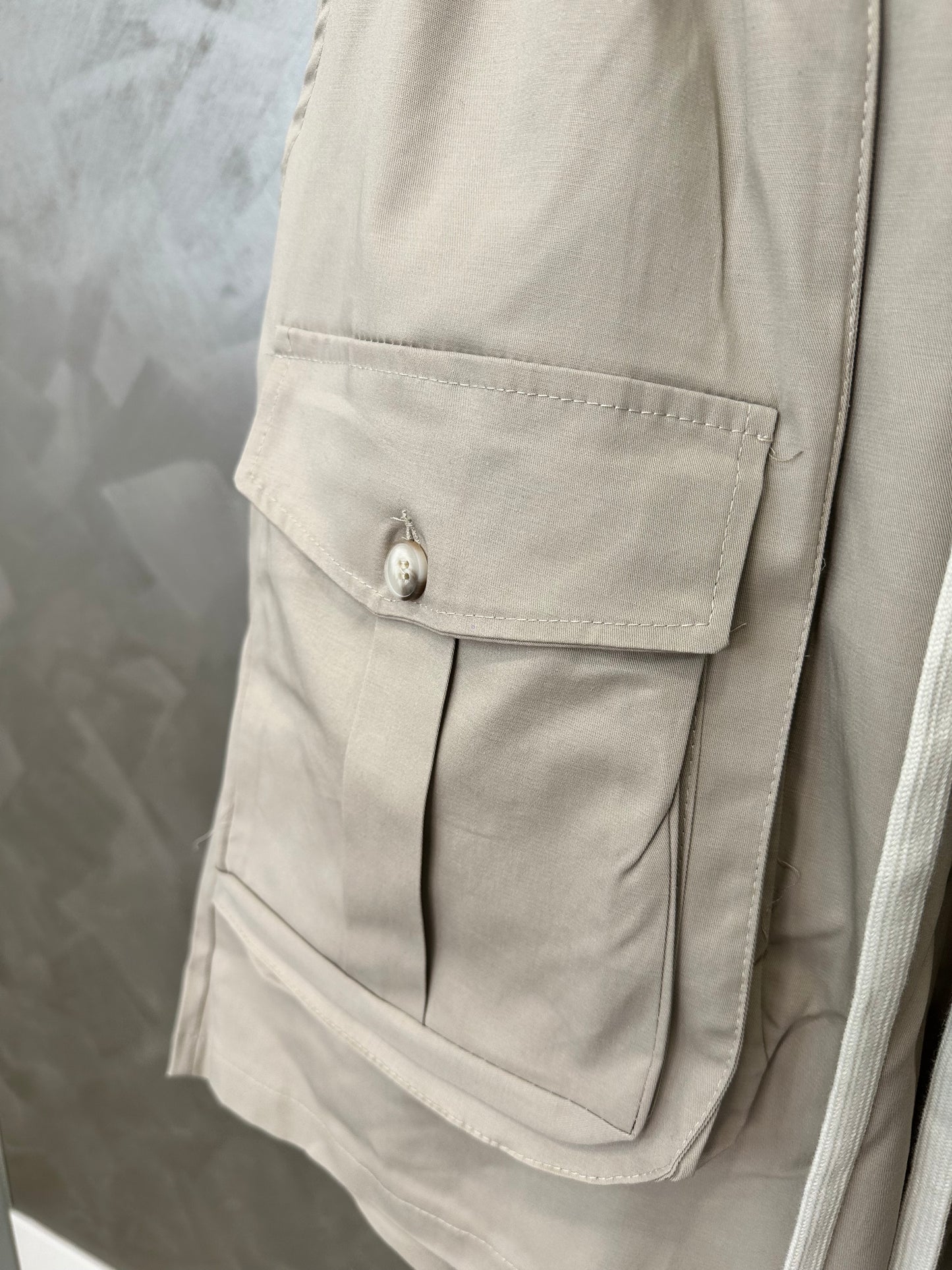 Premium cargo front beige