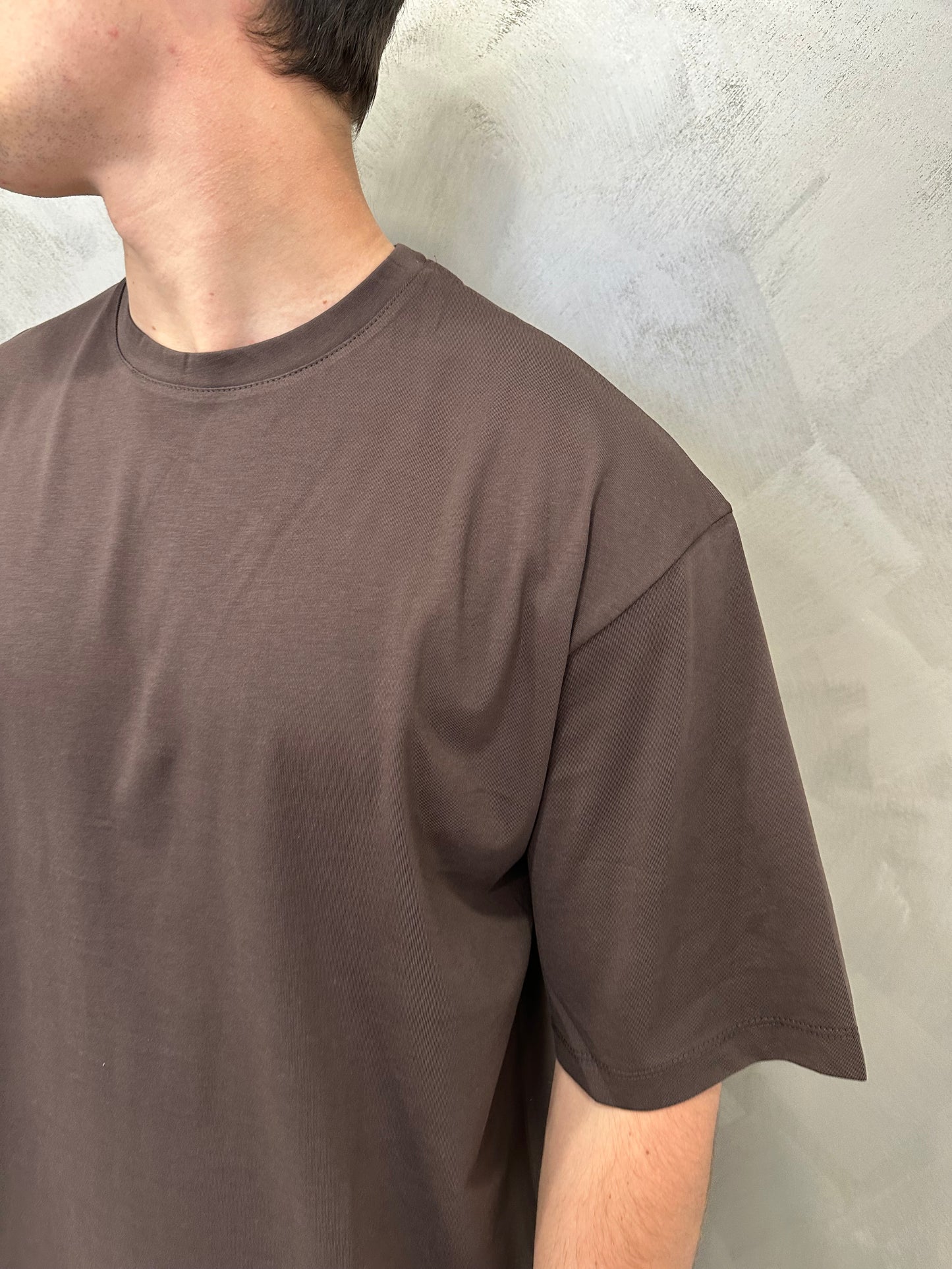 T-shirt oversize marrone taglia unica