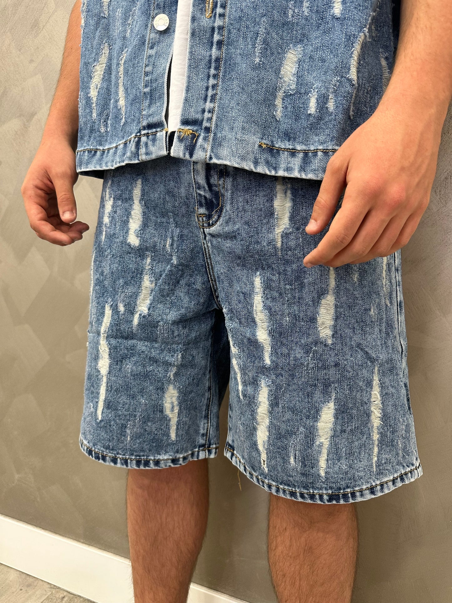 Completo jeans destroyed denim blue