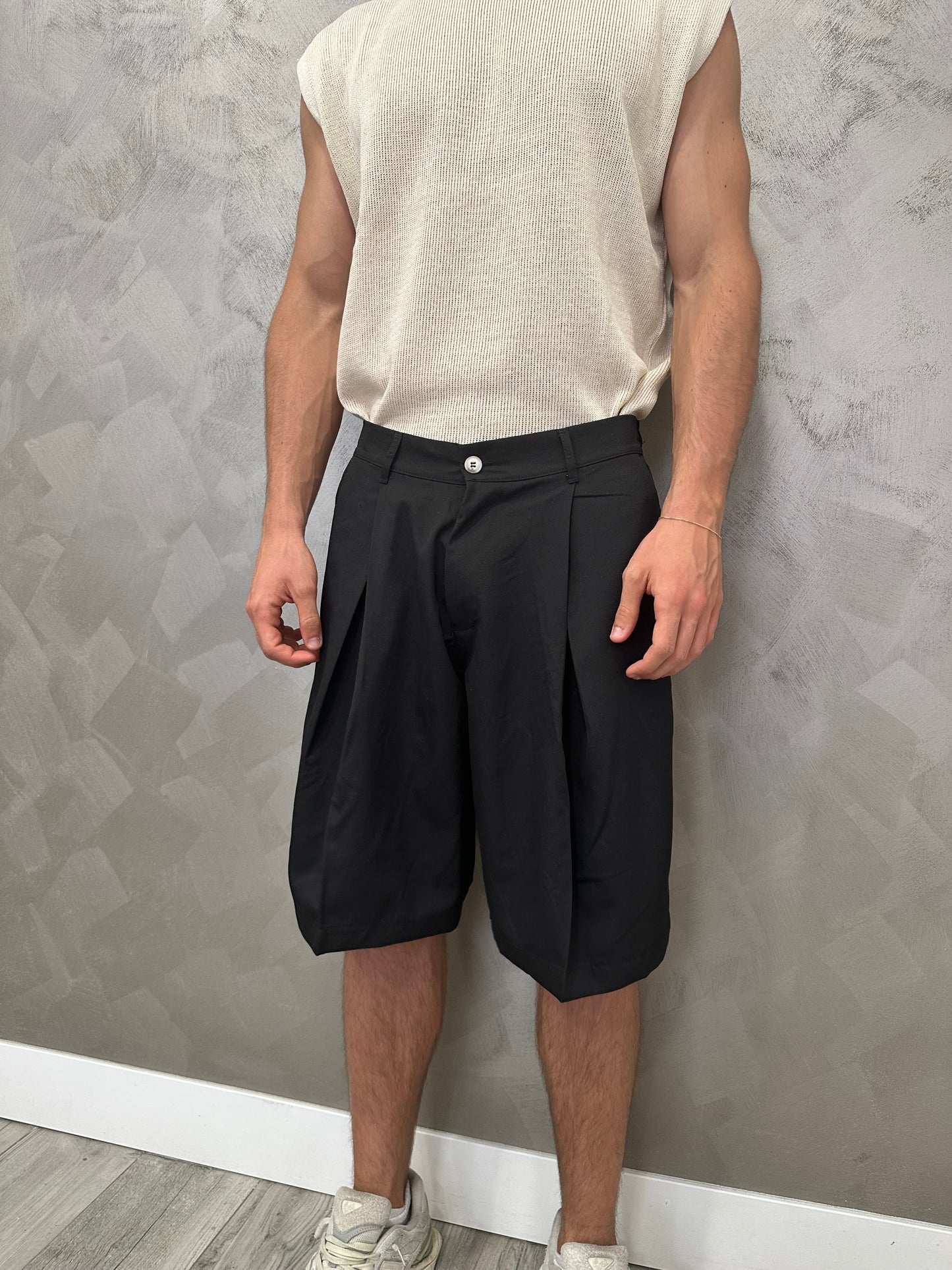 Elegant Short Nero