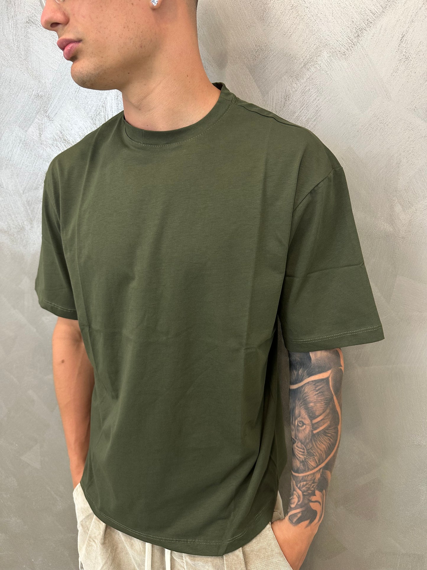 T-SHIRT V.MILITARE SEMI-OVER GIROCOLLO BASIC