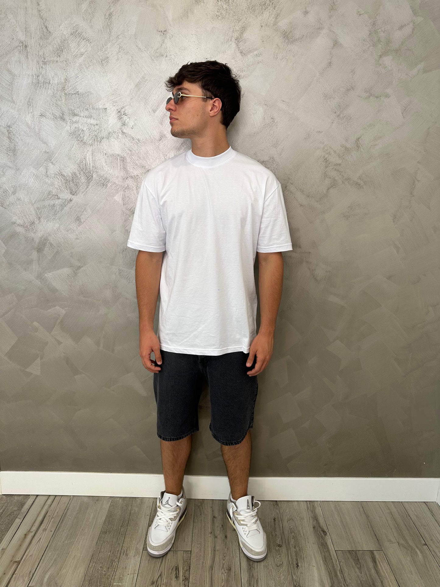 Short baggy grey