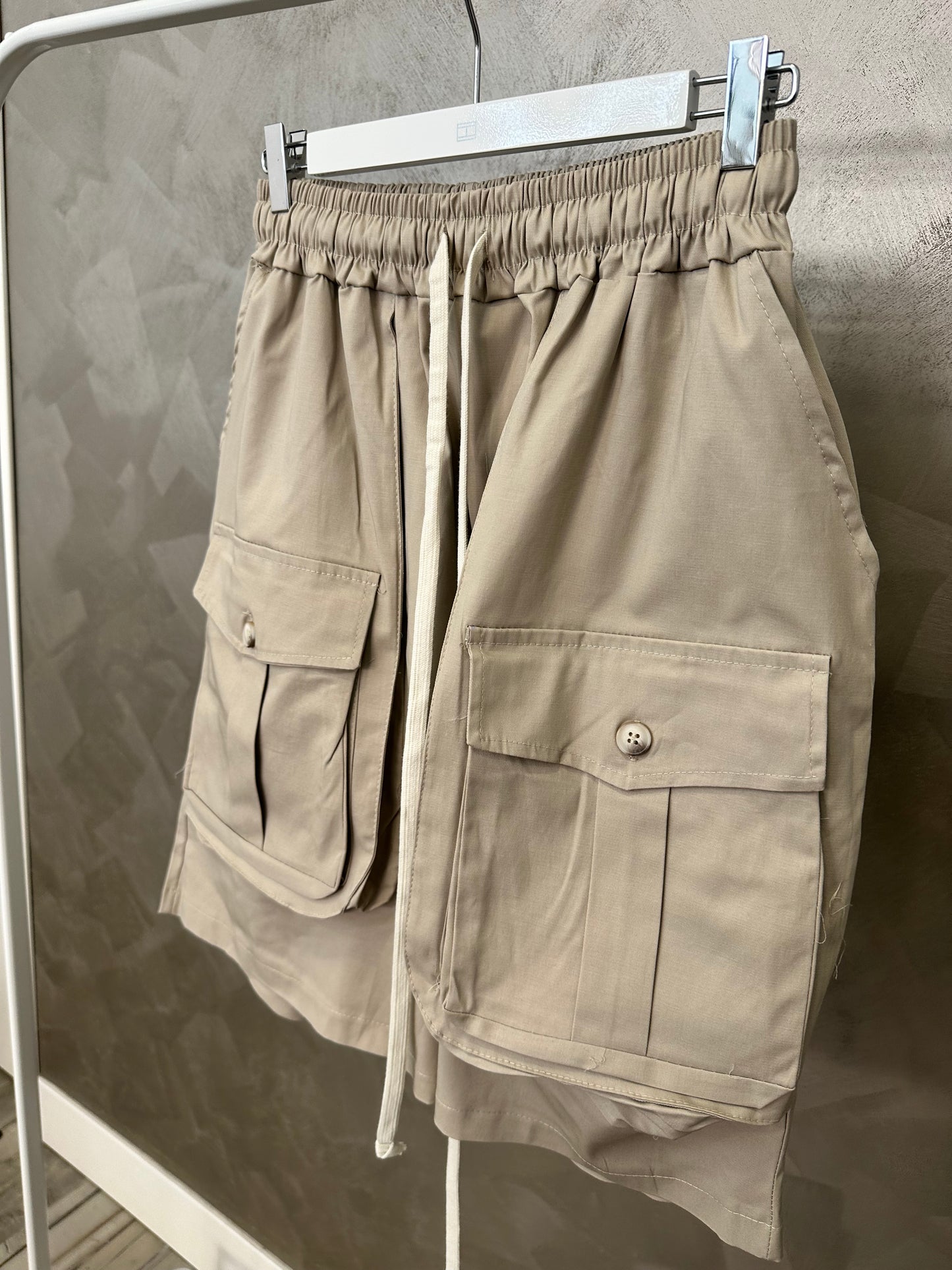 Premium cargo front beige