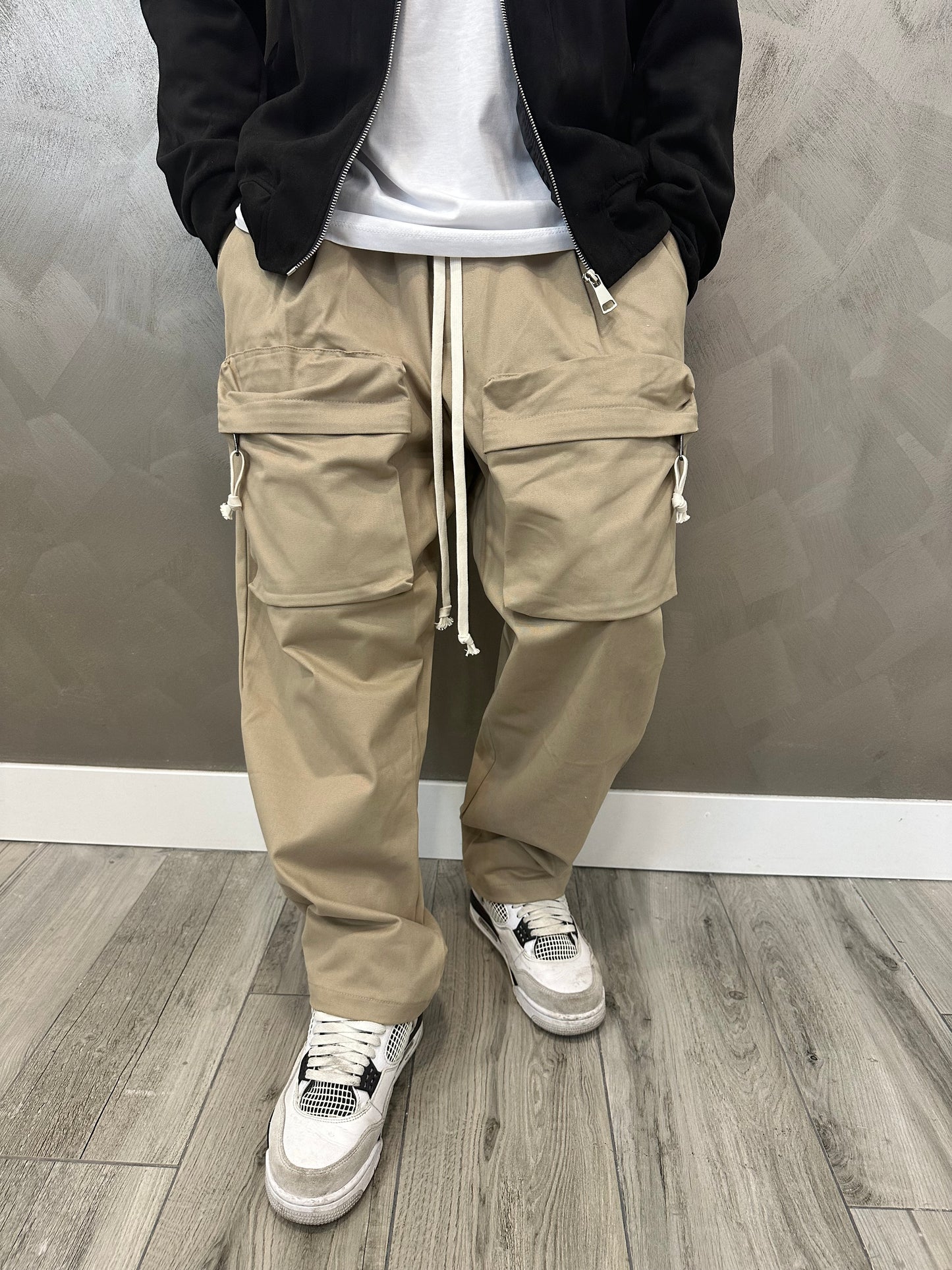 FRONT ZIP CARGO BEIGE