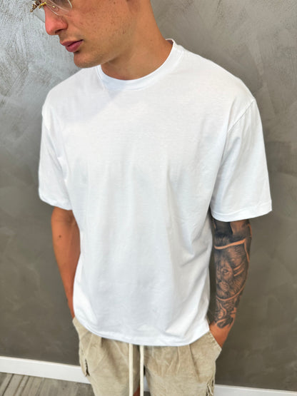 T-SHIRT WHITE SEMI-OVER GIROCOLLO BASIC