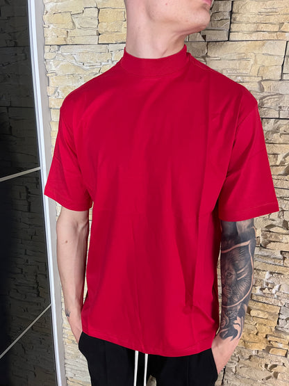 RED HIGH COLLAR T-SHIRT