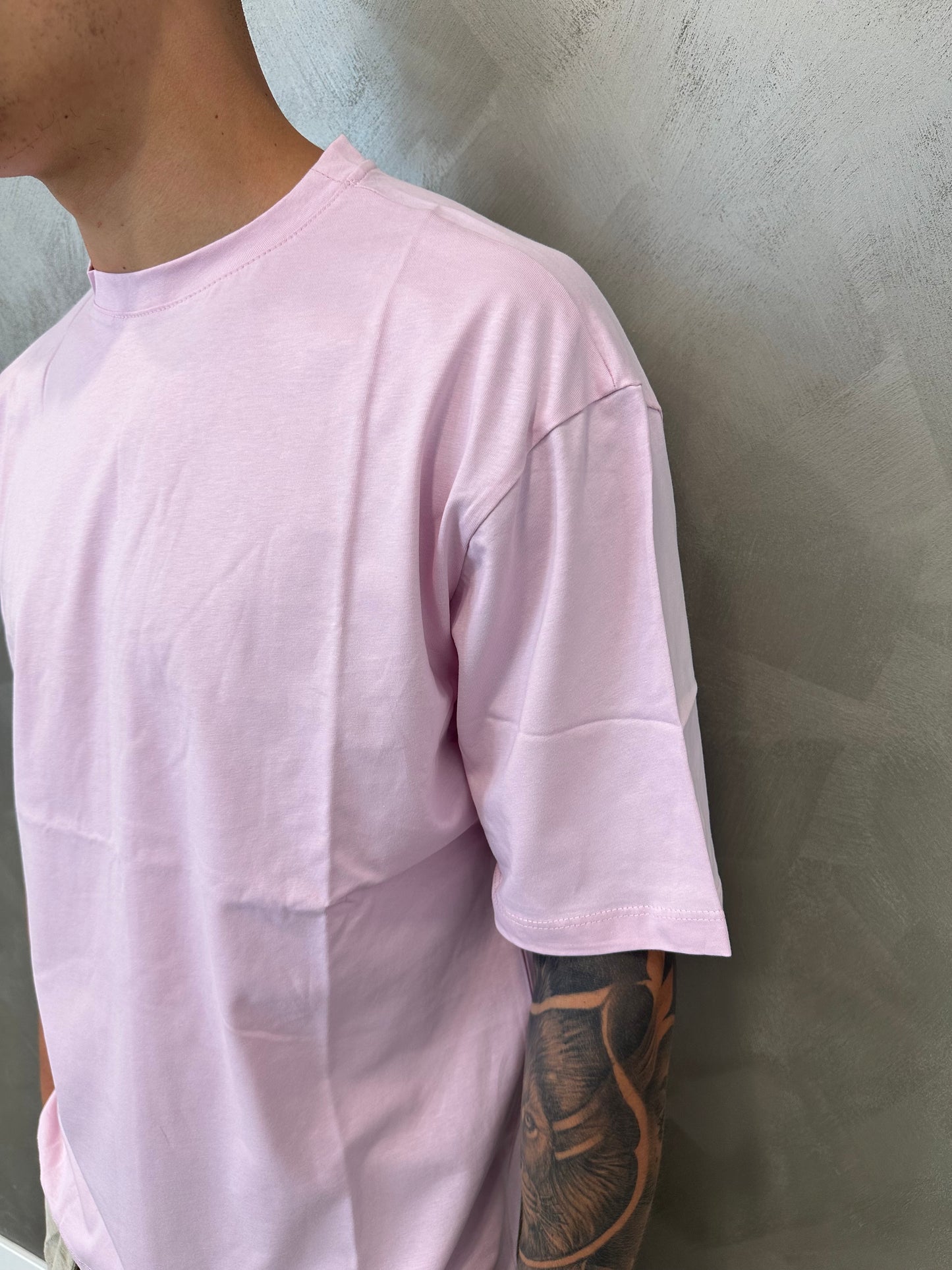 T-SHIRT ROSA SEMI-OVER GIROCOLLO BASIC