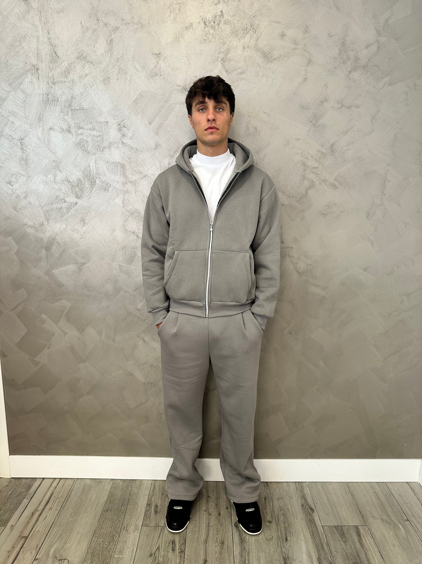 Tuta hoodie zip grigio