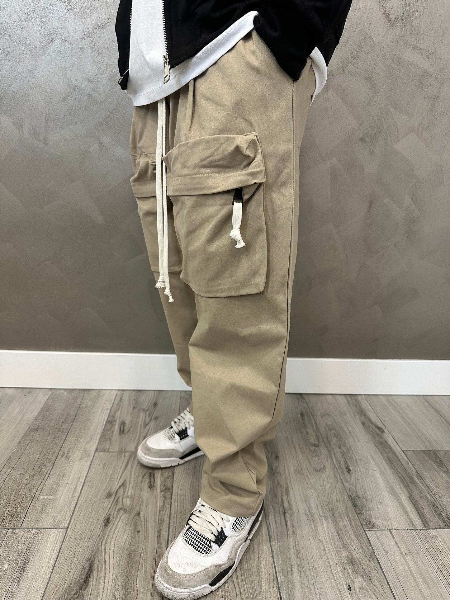 FRONT ZIP CARGO BEIGE