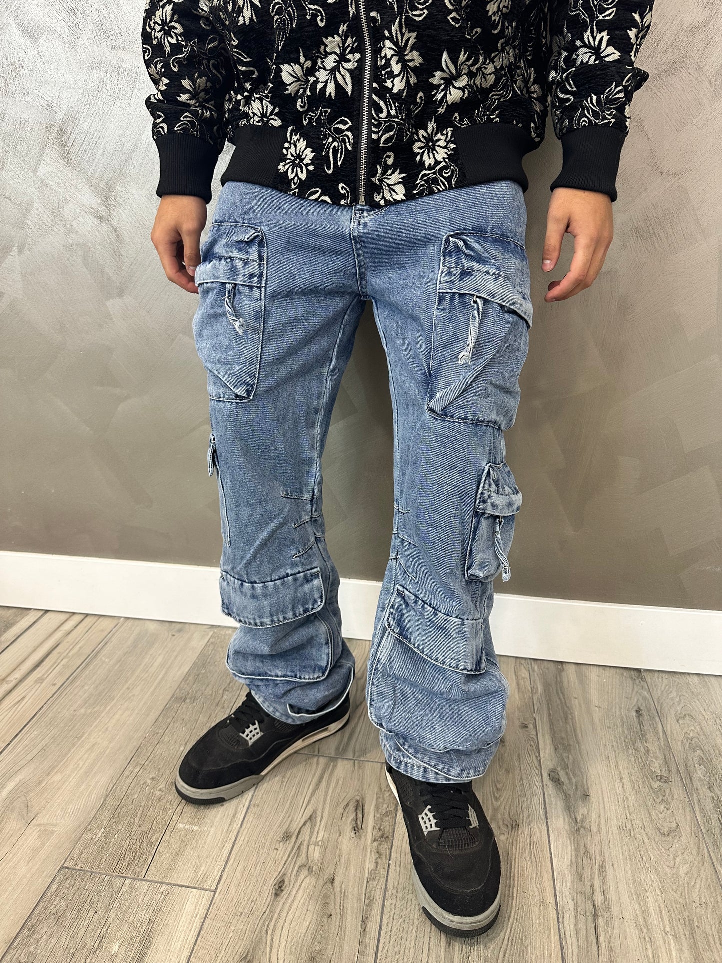 CARGO MULTIPOCKET JEANS