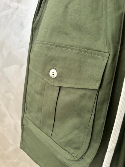 Premium cargo front v. militare