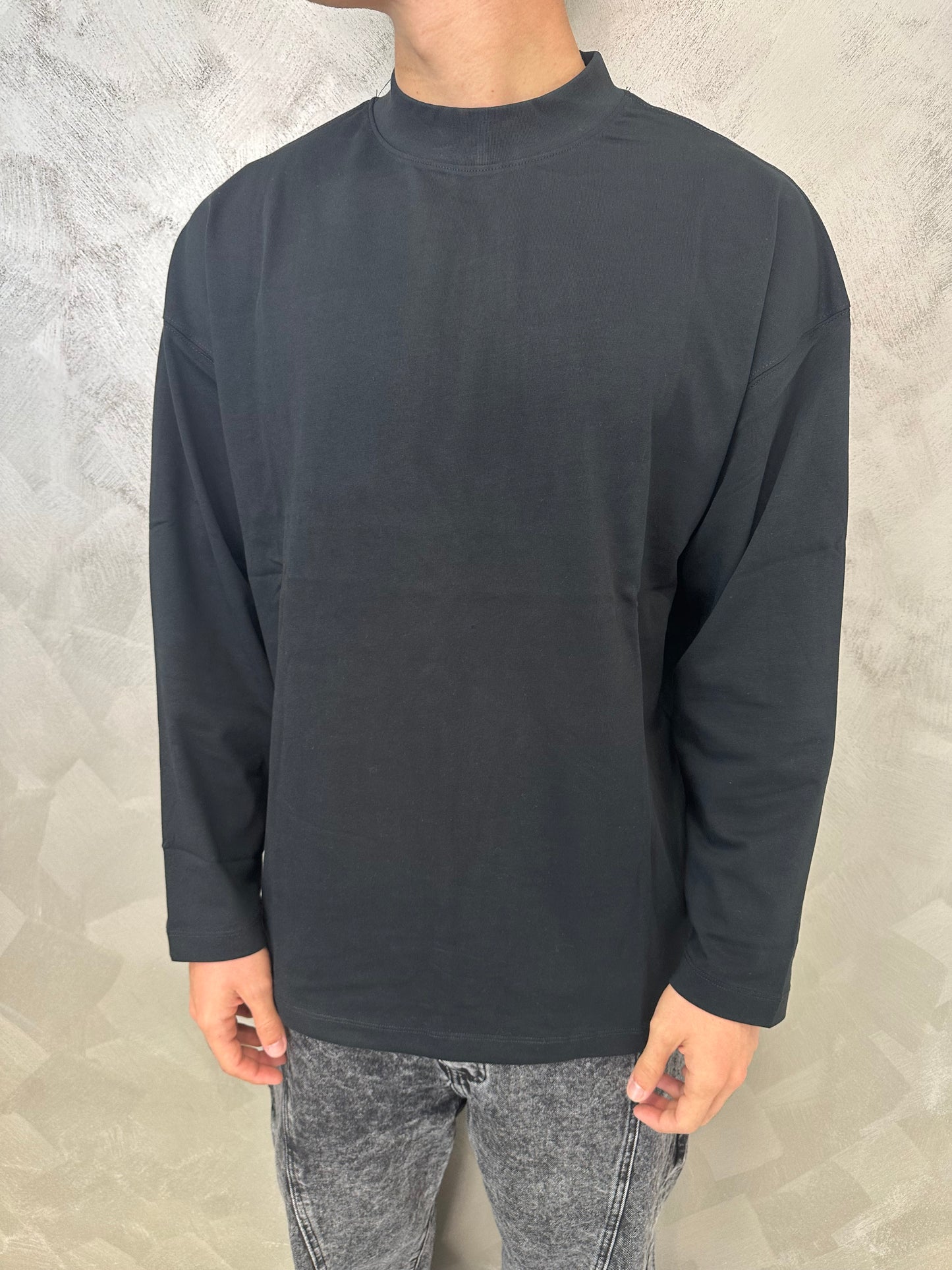 Longsleeve black