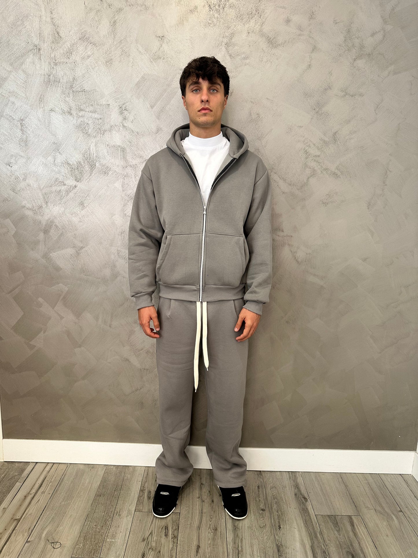 Tuta hoodie zip grigio